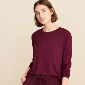 Lou & Grey Loft softened long sleeve tee Womens Medium wine maroon crewneck